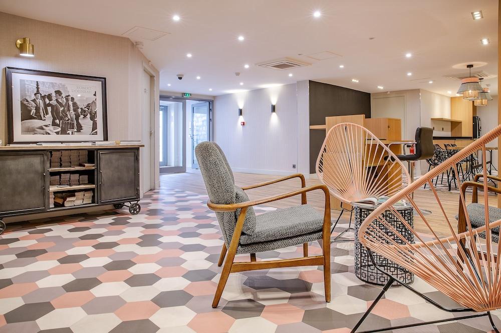 Cadet Residence Paris Exterior photo